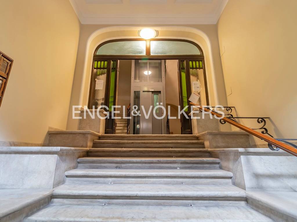 appartamento in vendita a Roma in zona Trastevere