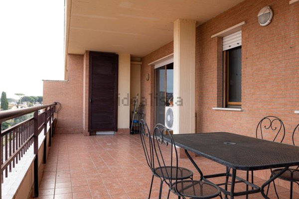appartamento in vendita a Roma in zona EUR