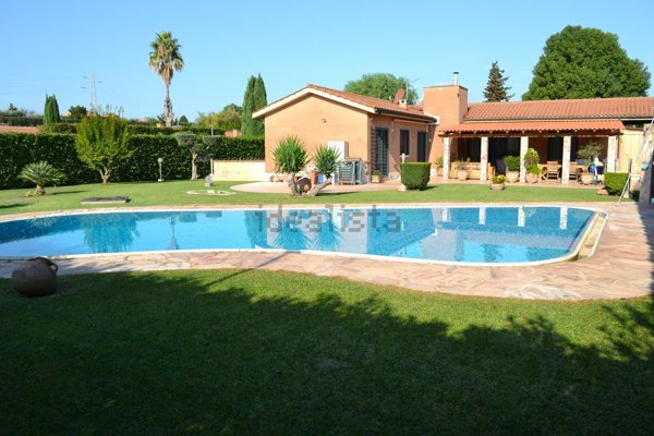 casa indipendente in vendita a Roma