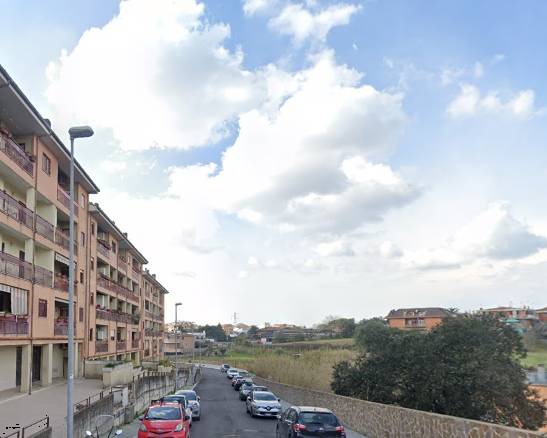 negozio in vendita a Roma in zona Massimina/Casal Lumbroso