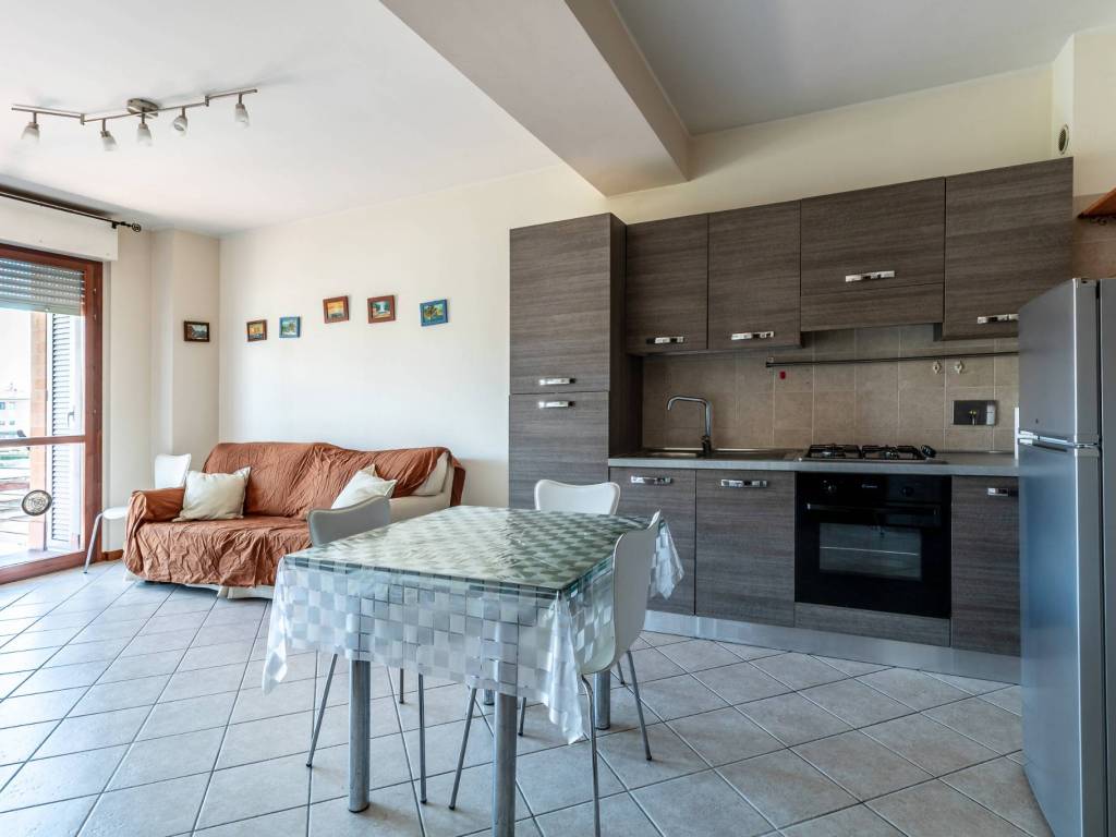 appartamento in vendita a Roma in zona Castelverde
