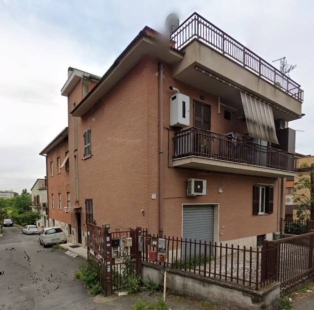 appartamento in vendita a Roma in zona Tor Sapienza