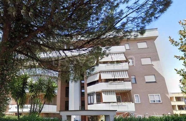 appartamento in vendita a Roma in zona Ponte di Nona
