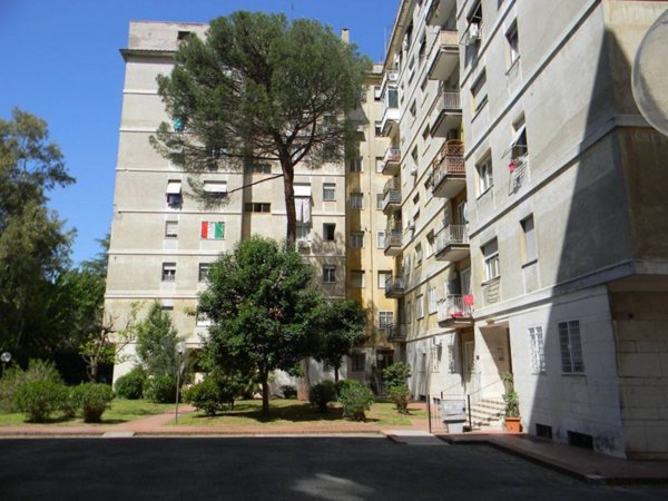 appartamento in vendita a Roma in zona Cinecittà