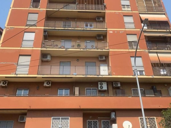 appartamento in vendita a Roma in zona Prenestino-Centocelle