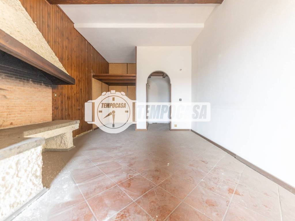 appartamento in vendita a Roma in zona Casal Morena