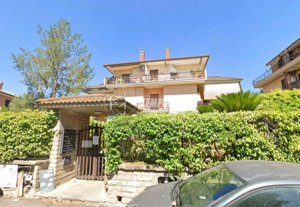 appartamento in vendita a Roma in zona Palmarola