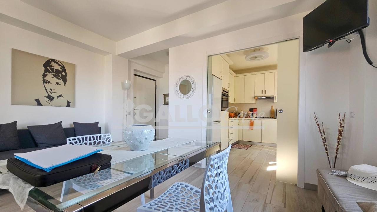appartamento in vendita a Roma in zona Trastevere