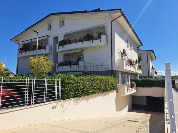 appartamento in vendita a Roma in zona Tor Vergata/Torrenova