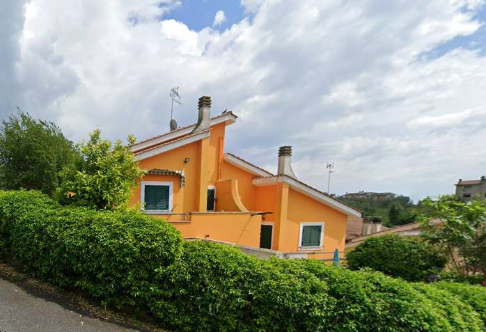 casa indipendente in vendita a Roma in zona Cesano