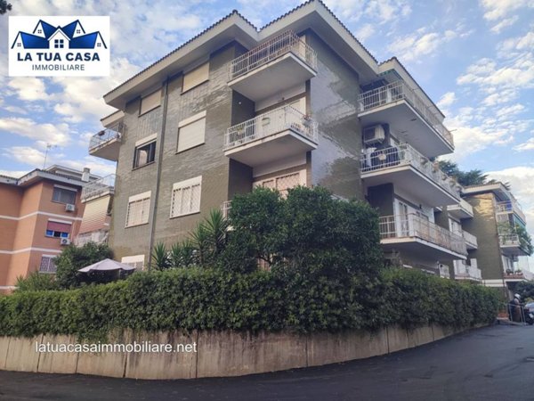 appartamento in vendita a Roma in zona Monte Sacro/Talenti