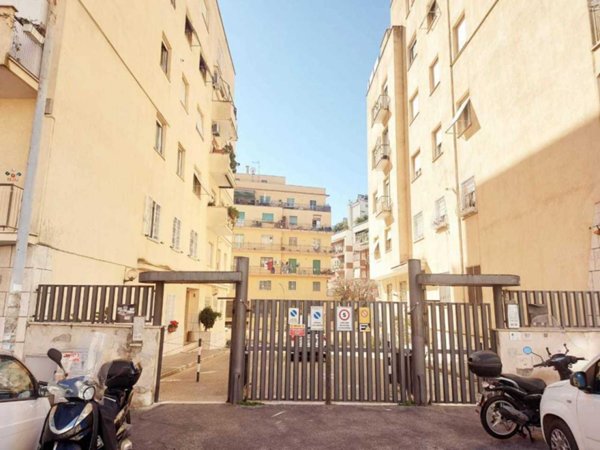 appartamento in vendita a Roma in zona Gianicolense