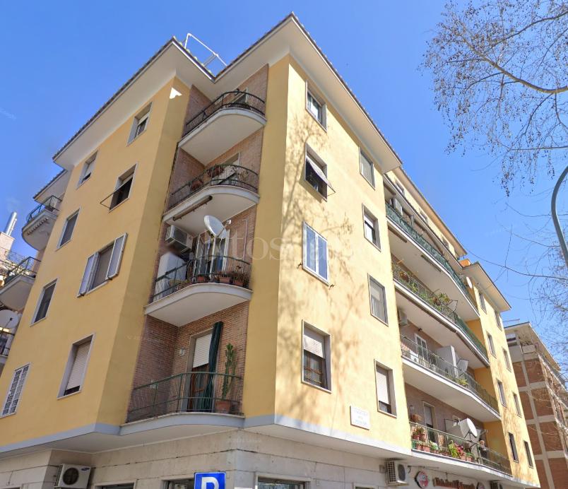 appartamento in vendita a Roma in zona Portuense