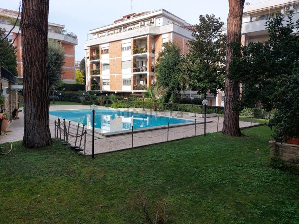 appartamento in vendita a Roma in zona Gianicolense