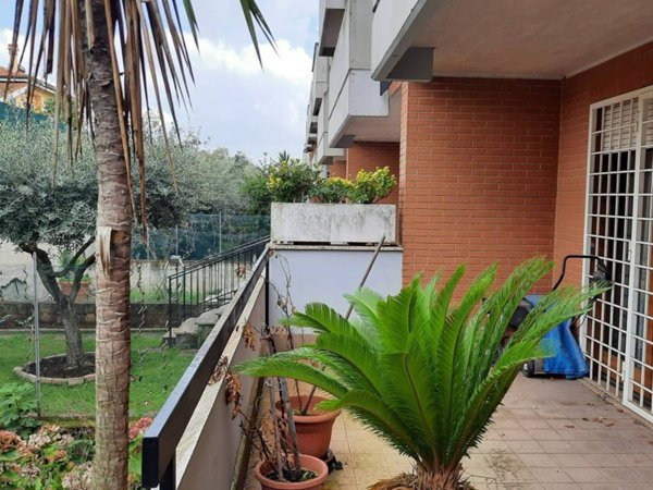 casa indipendente in vendita a Roma in zona Trigoria