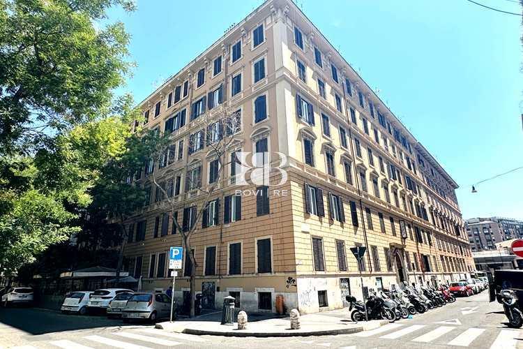 appartamento in vendita a Roma in zona Rione Prati