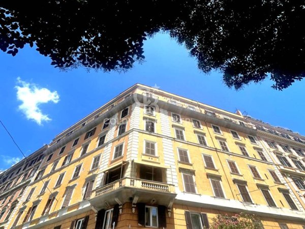 appartamento in vendita a Roma in zona Trastevere