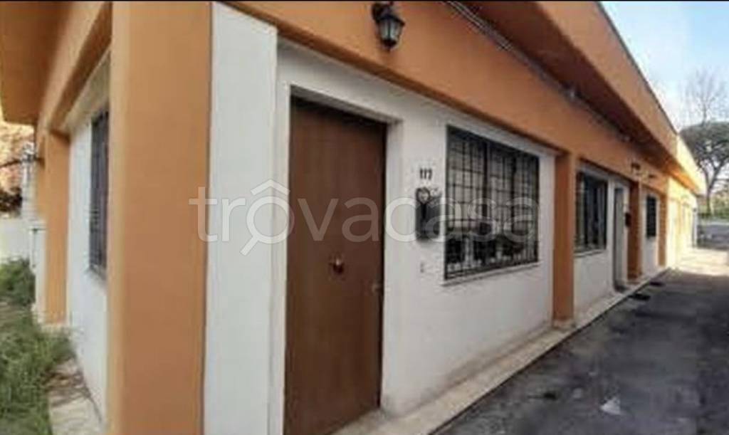 appartamento in vendita a Roma in zona Ponte di Nona