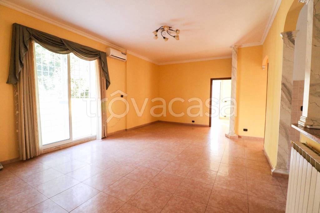 appartamento in vendita a Roma in zona Casalotti