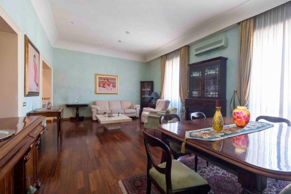 appartamento in vendita a Roma in zona Rione Prati