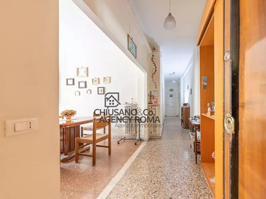 appartamento in vendita a Roma in zona Appio Latino