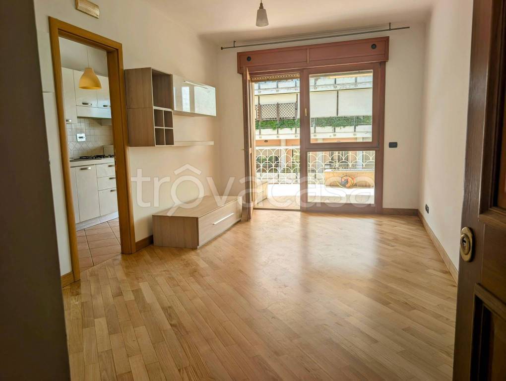 appartamento in vendita a Roma in zona Mezzocammino
