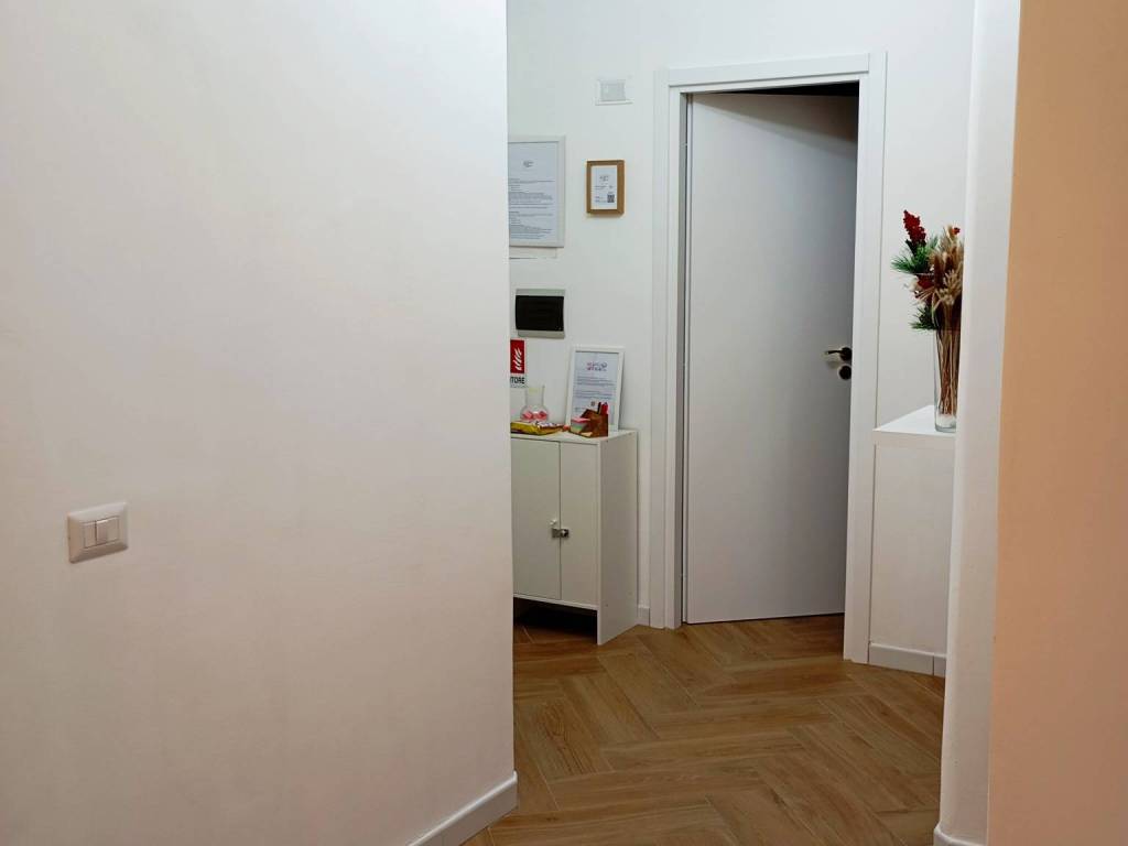 appartamento in vendita a Roma in zona Appio Latino