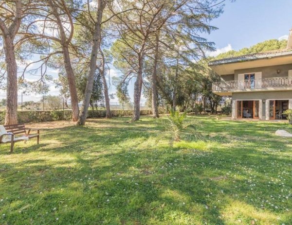 casa indipendente in vendita a Roma in zona Grottarossa