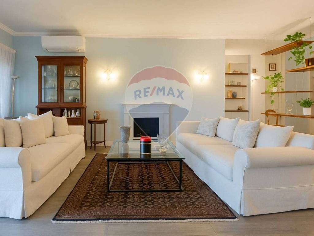 appartamento in vendita a Roma in zona Mostacciano