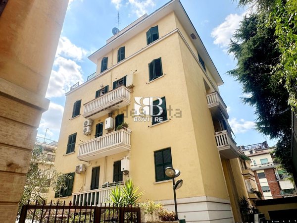 appartamento in vendita a Roma in zona Aurelio