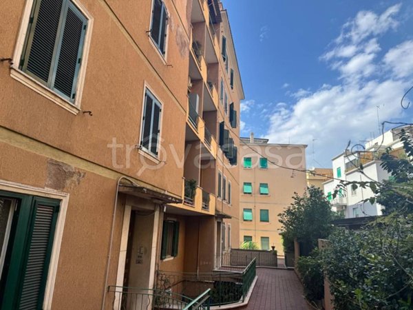 appartamento in vendita a Roma in zona Gianicolense