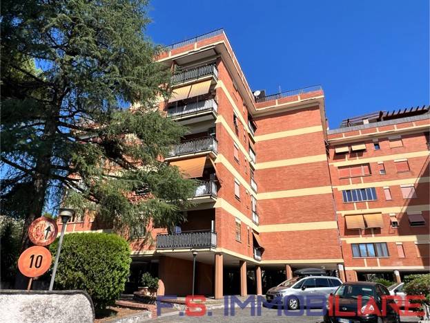 appartamento in vendita a Roma in zona Alessandrino