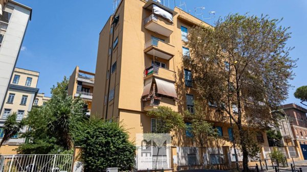 appartamento in vendita a Roma in zona Ostiense