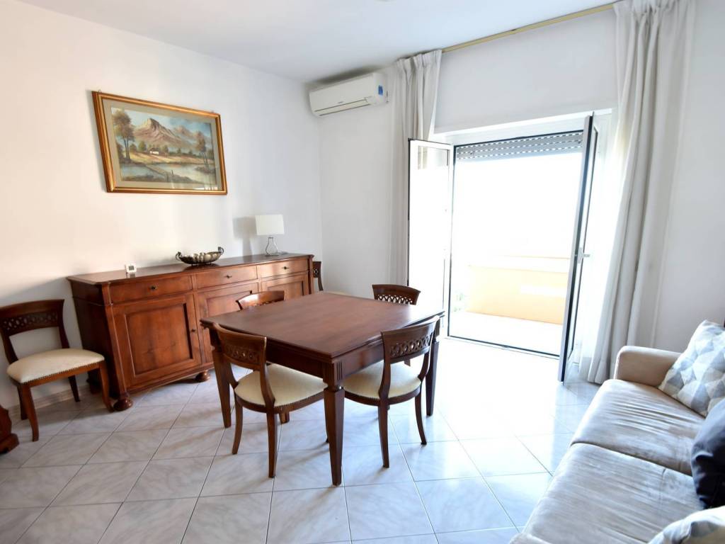 appartamento in vendita a Roma in zona Portuense