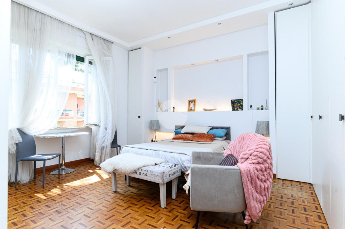 appartamento in vendita a Roma in zona Gianicolense