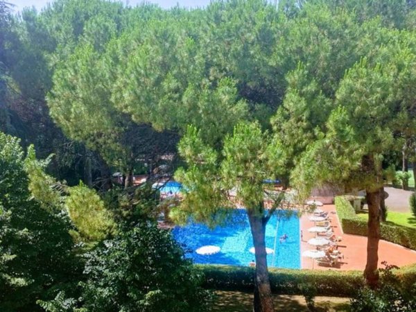 appartamento in vendita a Roma in zona Torrino
