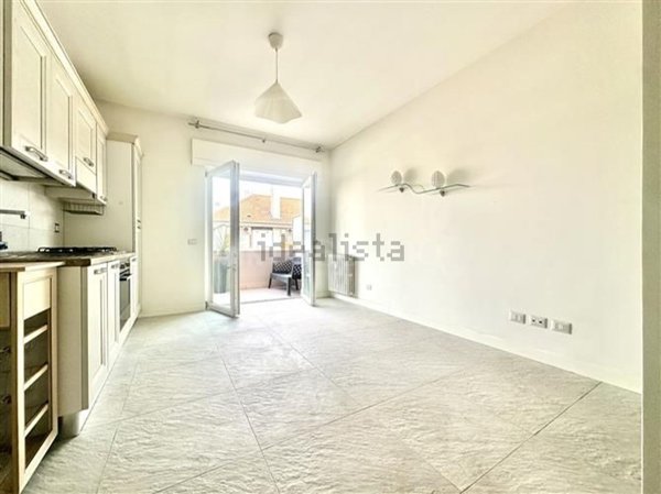 appartamento in vendita a Roma in zona Appio Claudio