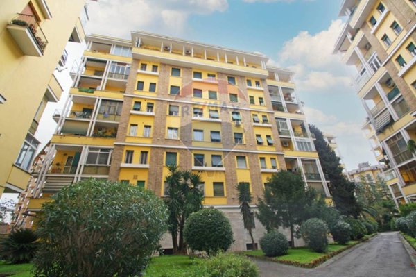 appartamento in vendita a Roma in zona Ostiense