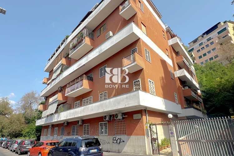 appartamento in vendita a Roma