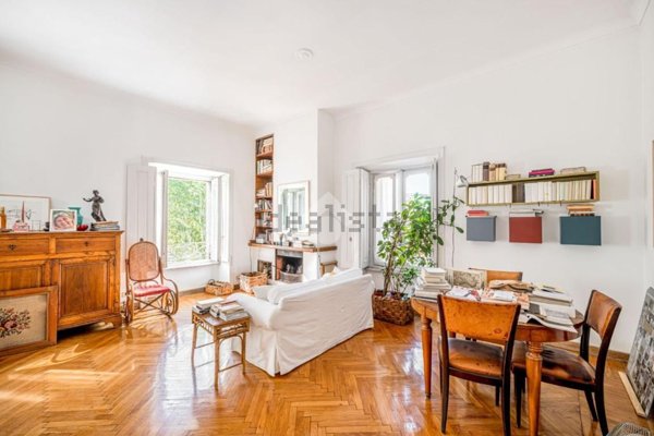 appartamento in vendita a Roma in zona Campo Marzio