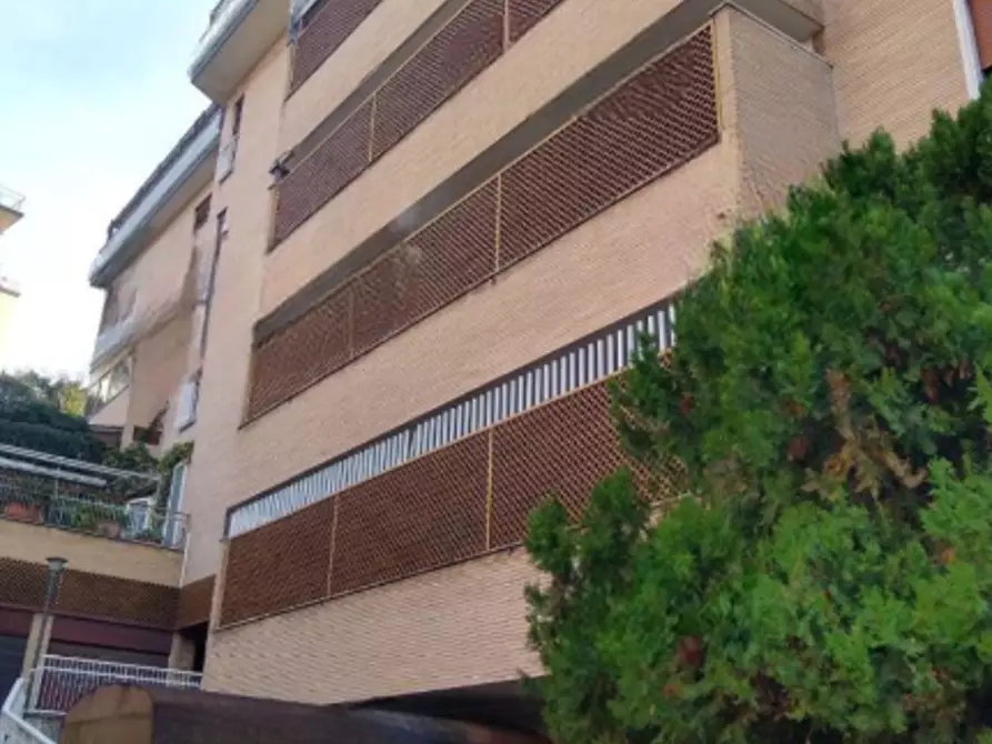 appartamento in vendita a Roma in zona Tor di Quinto
