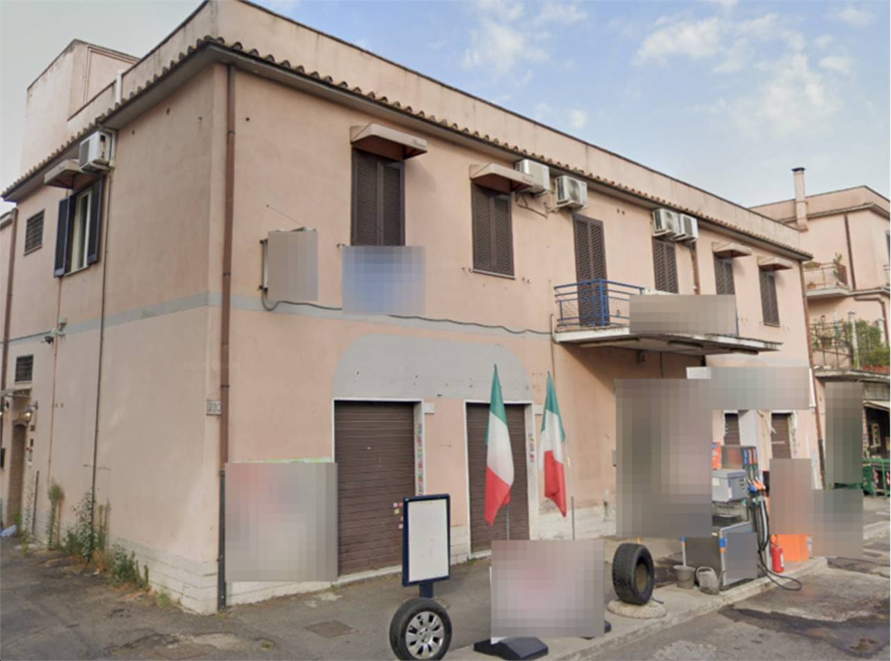 appartamento in vendita a Roma in zona San Basilio