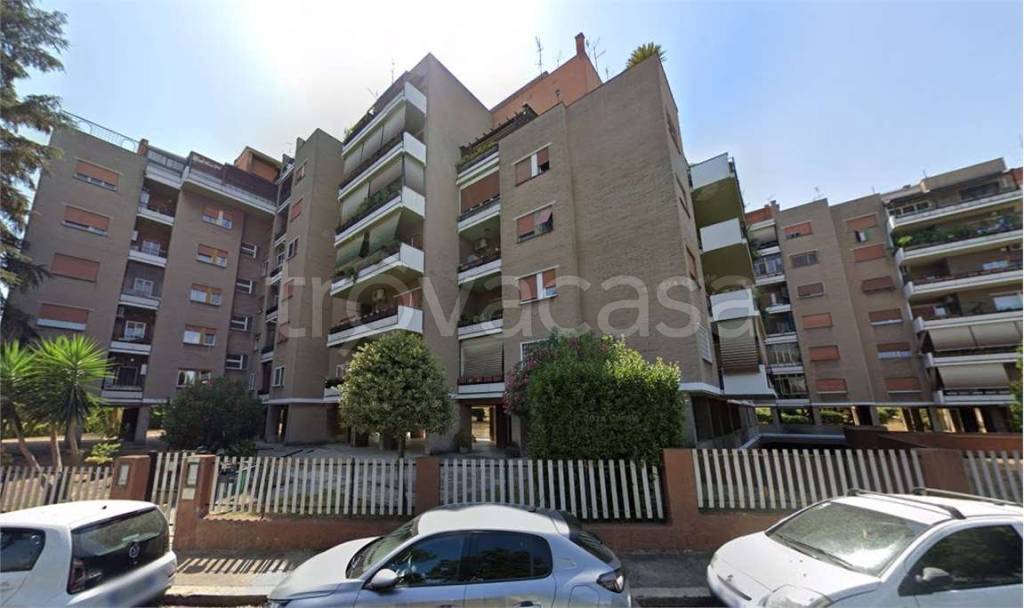 appartamento in vendita a Roma in zona Primavalle