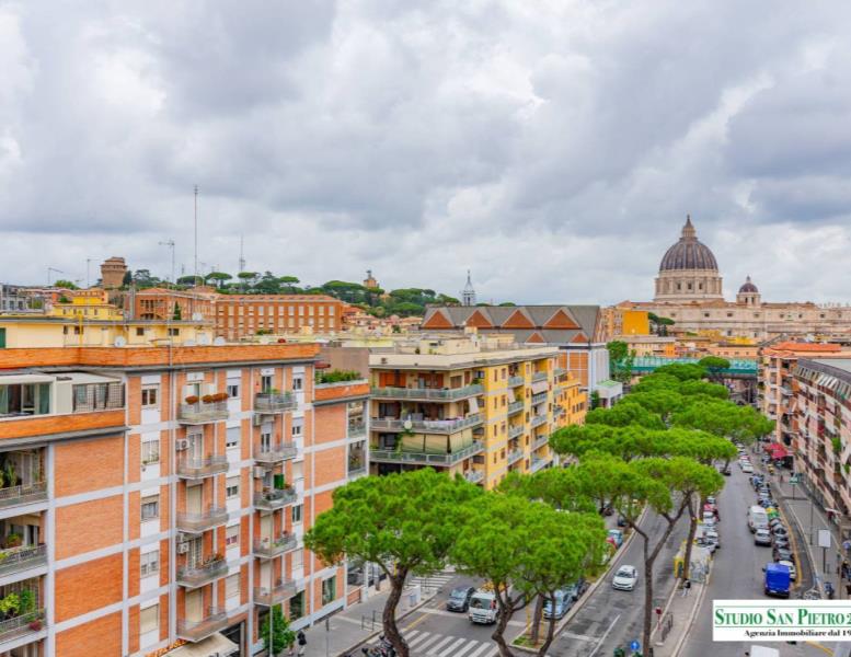 appartamento in vendita a Roma in zona Aurelio