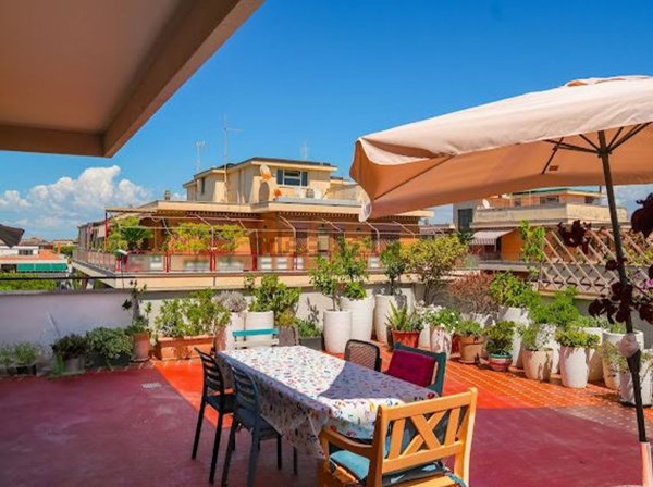 appartamento in vendita a Roma in zona Ostia