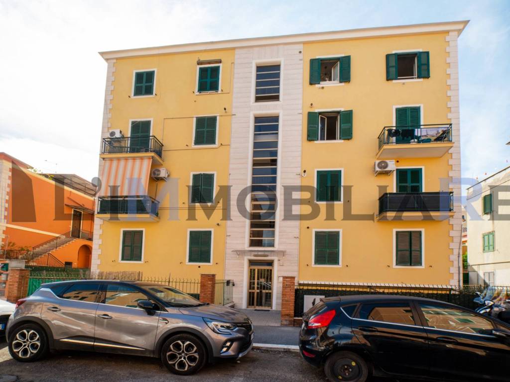 appartamento in vendita a Roma in zona Prenestino-Centocelle