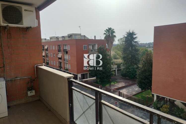 appartamento in vendita a Roma in zona San Basilio
