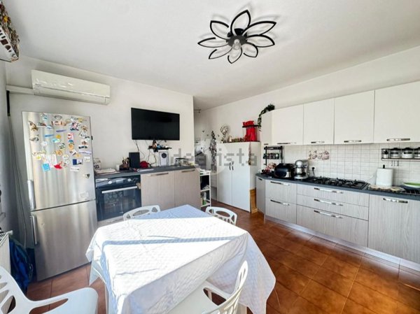 appartamento in vendita a Roma in zona Spinaceto