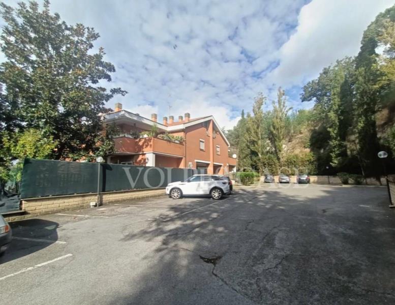 appartamento in vendita a Roma in zona Prima Porta