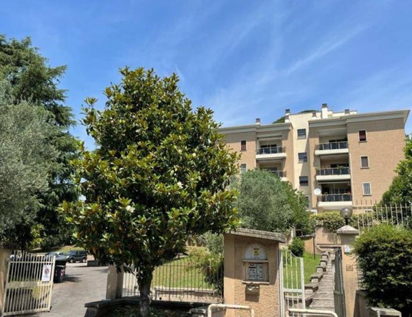 appartamento in vendita a Roma in zona Sette Bagni